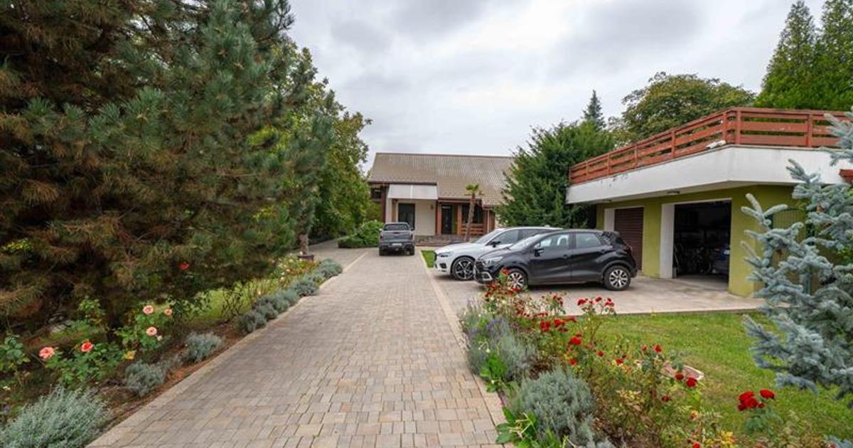 Casă individuală cu 5 camere în zona Bucium, Iași