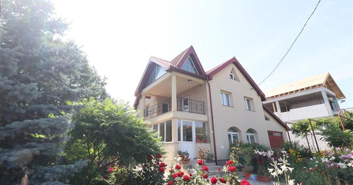 Casă individuală cu 6 camere în zona Popas Păcurari, Iași