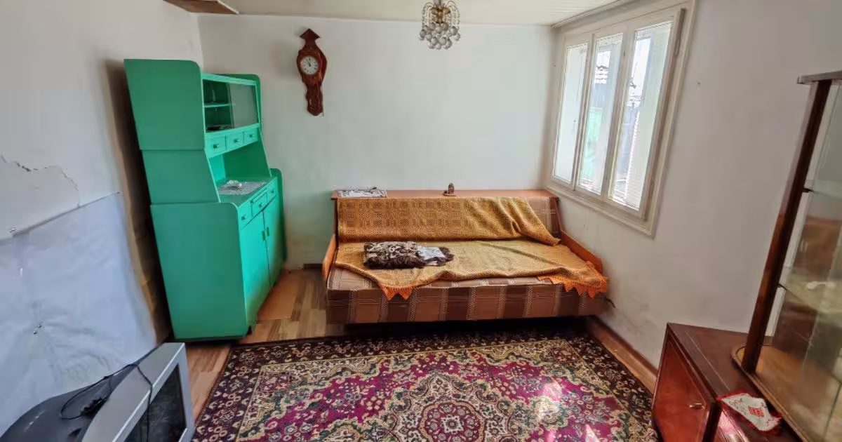 Casă individuală cu 3 camere în Independența