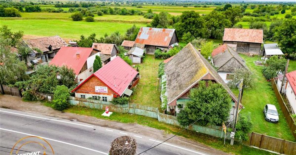 Casă individuală cu 4 camere în Lemnia