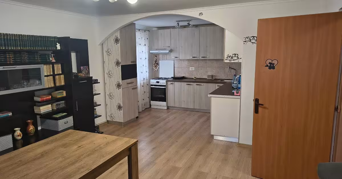 Casă individuală 68 mp cu 3 camere în Letea Veche