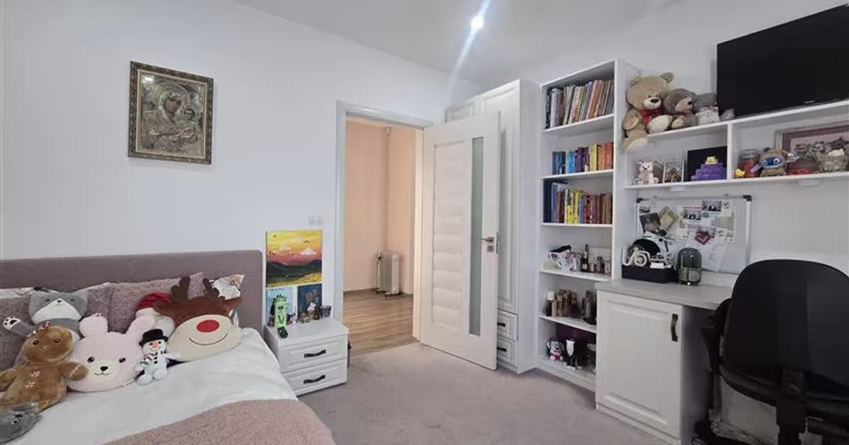 Casă individuală cu 4 camere în Letea Veche