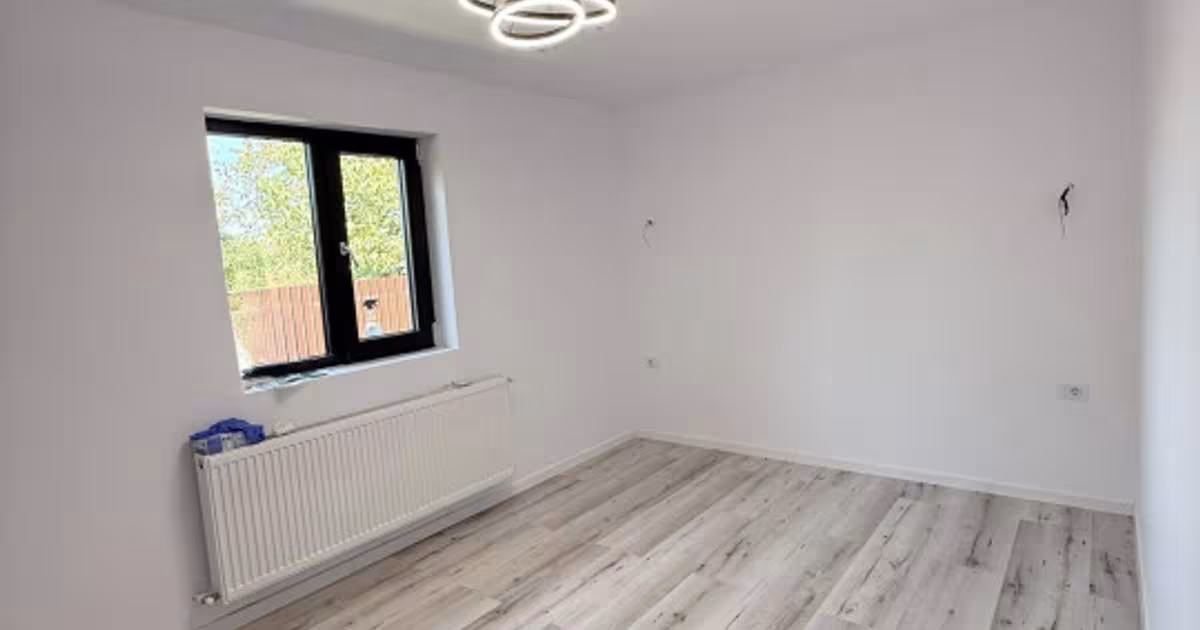 Casă individuală 105 mp cu 3 camere în Lilieci