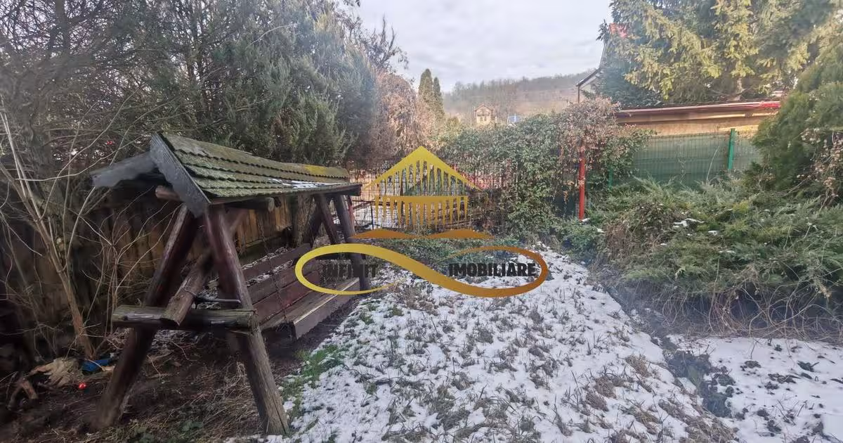 Casă individuală cu 2 camere în Luncani
