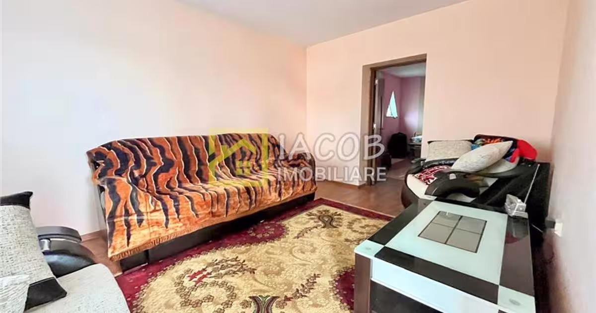 Casă individuală 110 mp cu 4 camere în Măgura