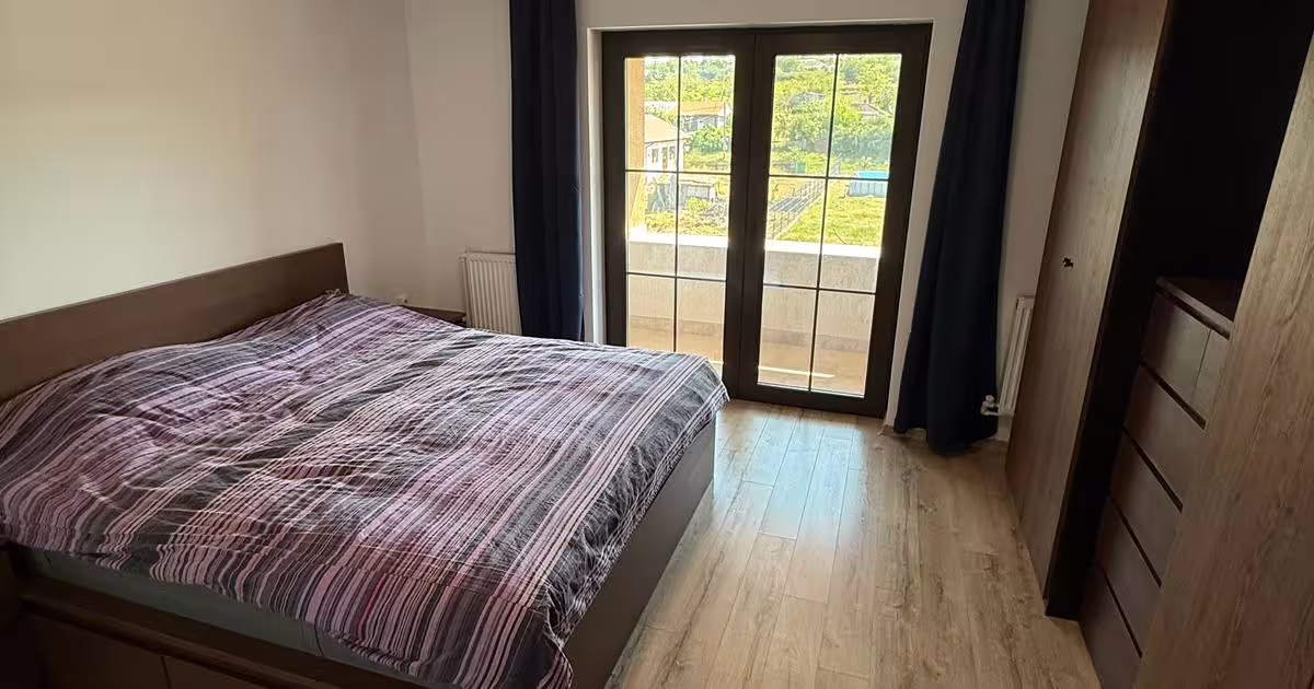 Casă individuală 170 mp cu 6 camere în Malcoci
