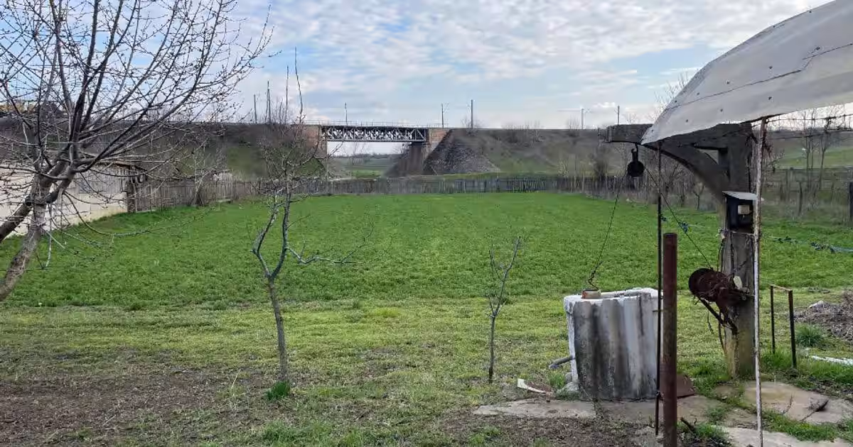 Casă individuală 54 mp cu 3 camere în Măldăeni