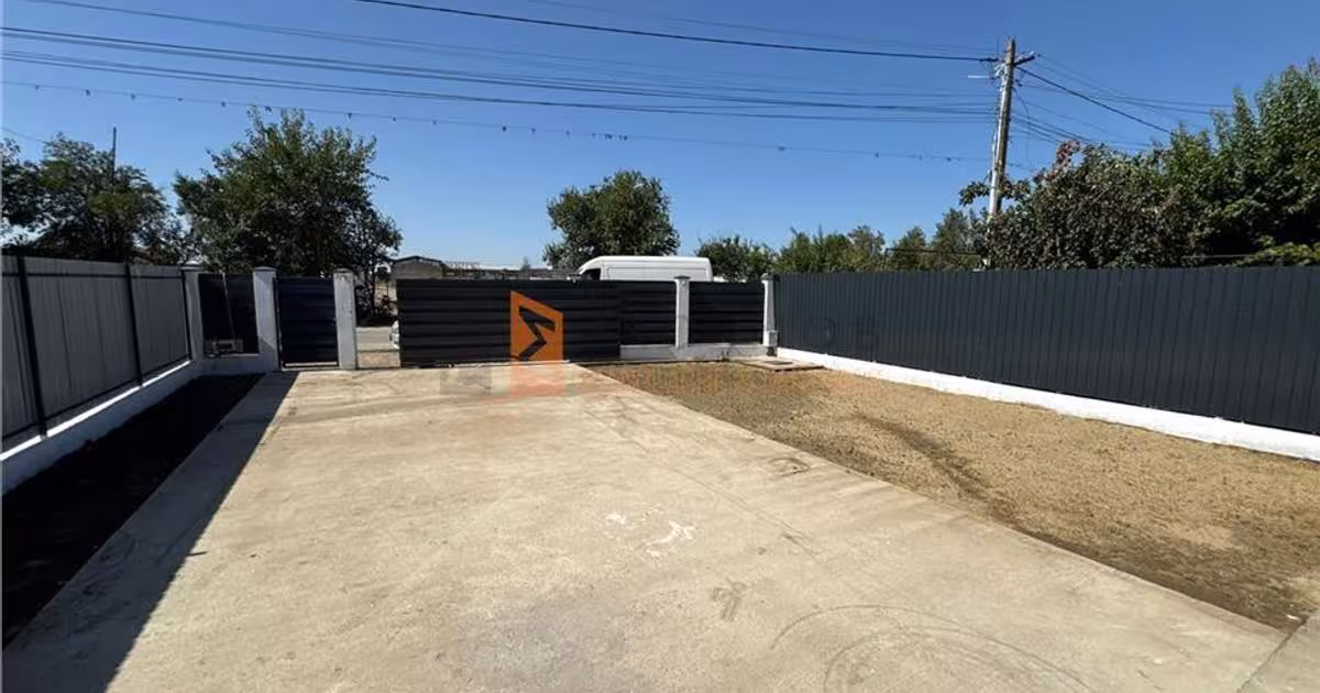 Casă individuală cu 3 camere în Mărăcineni