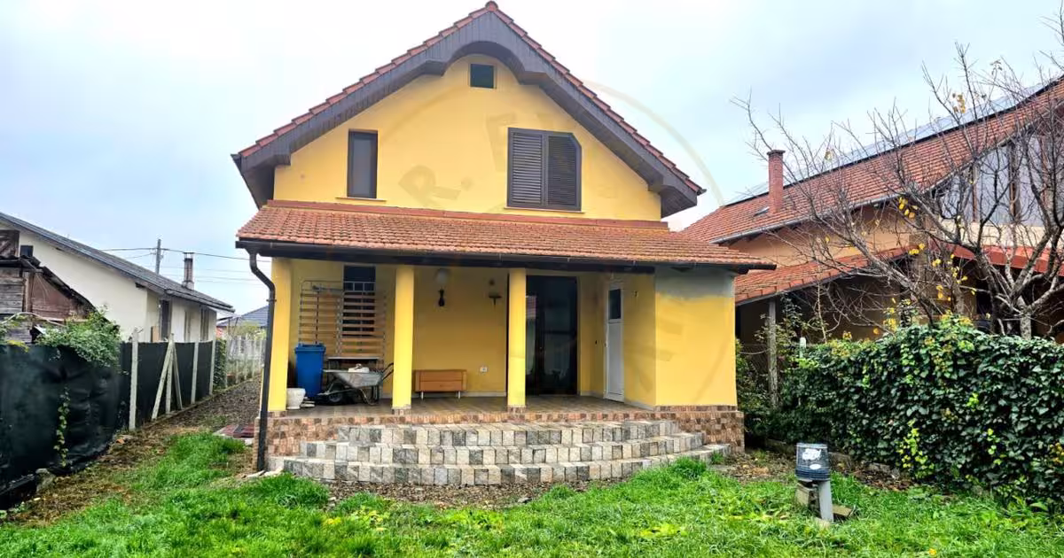 Casă individuală 135 mp cu 3 camere în Mărtinești