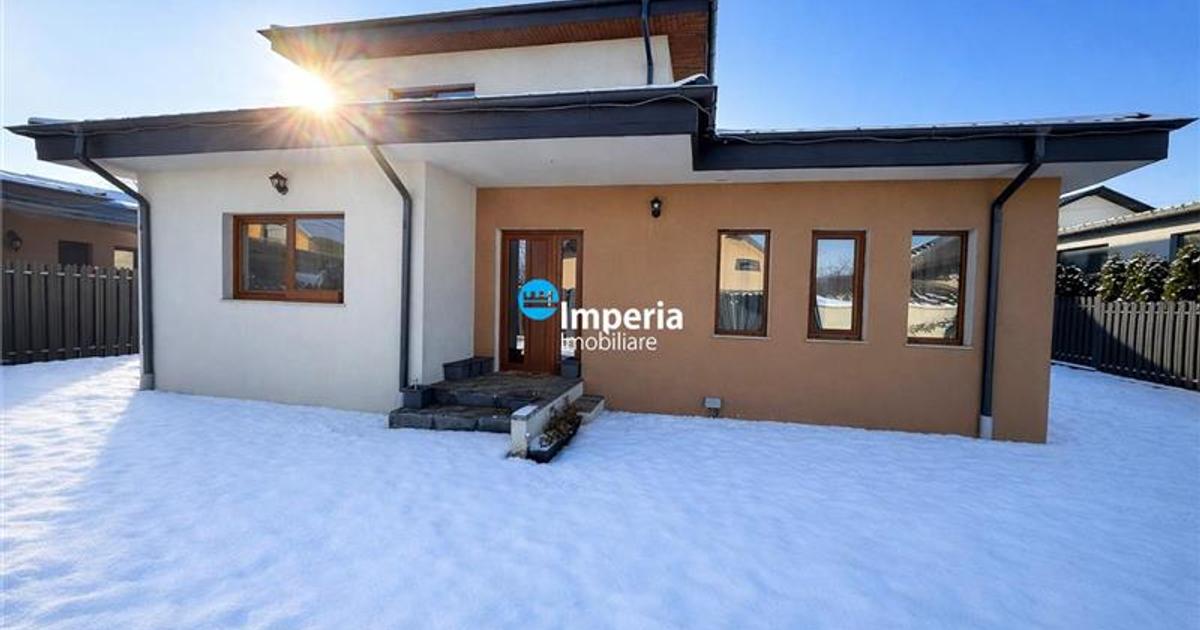 Casă individuală cu 4 camere în Miroslava