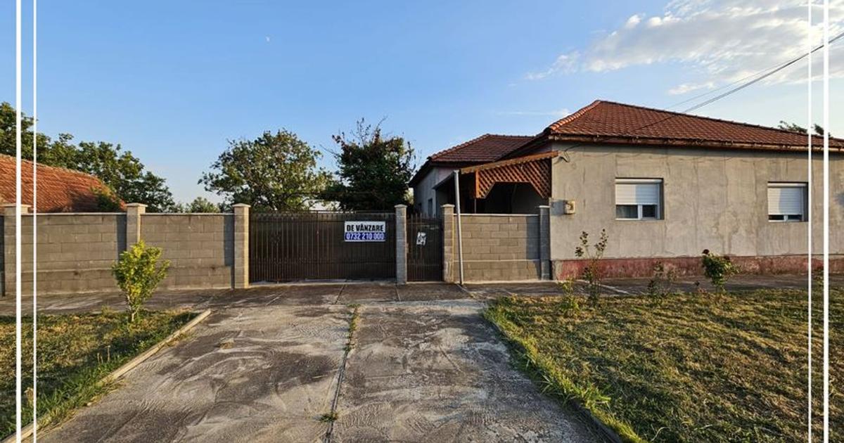 Casă individuală cu 4 camere în Mocrea