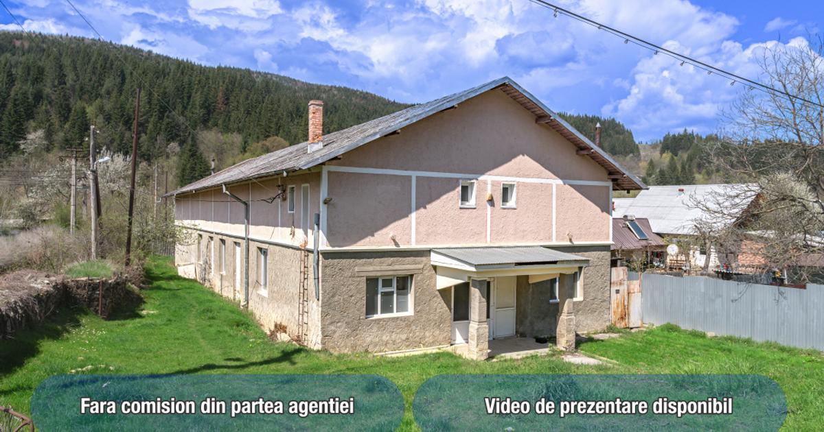 Casă individuală 414 mp cu 3 camere în zona Central, Moinești