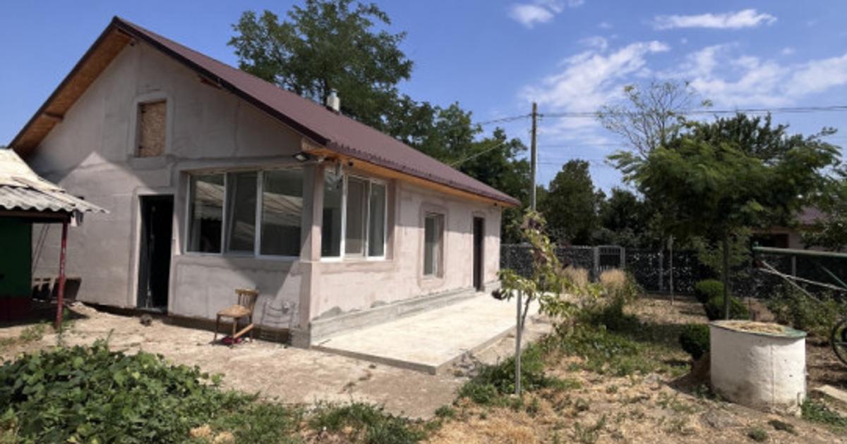 Casă individuală 65 mp cu 3 camere în Munteni-Buzău