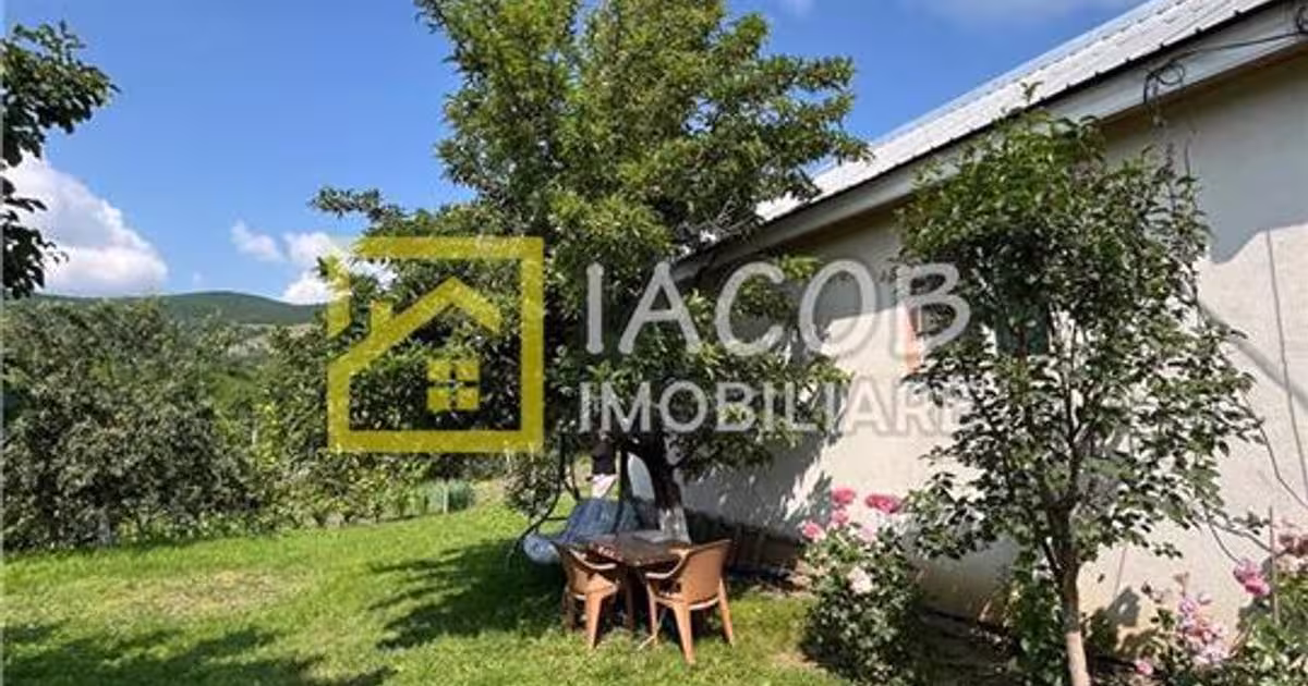 Casă individuală 92 mp cu 3 camere în Nicolae Bălcescu