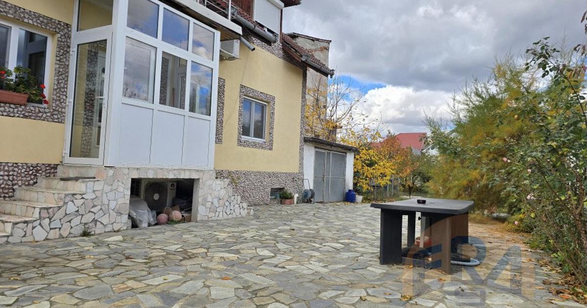 Casă individuală 230 mp cu 7 camere în zona Central, Oradea