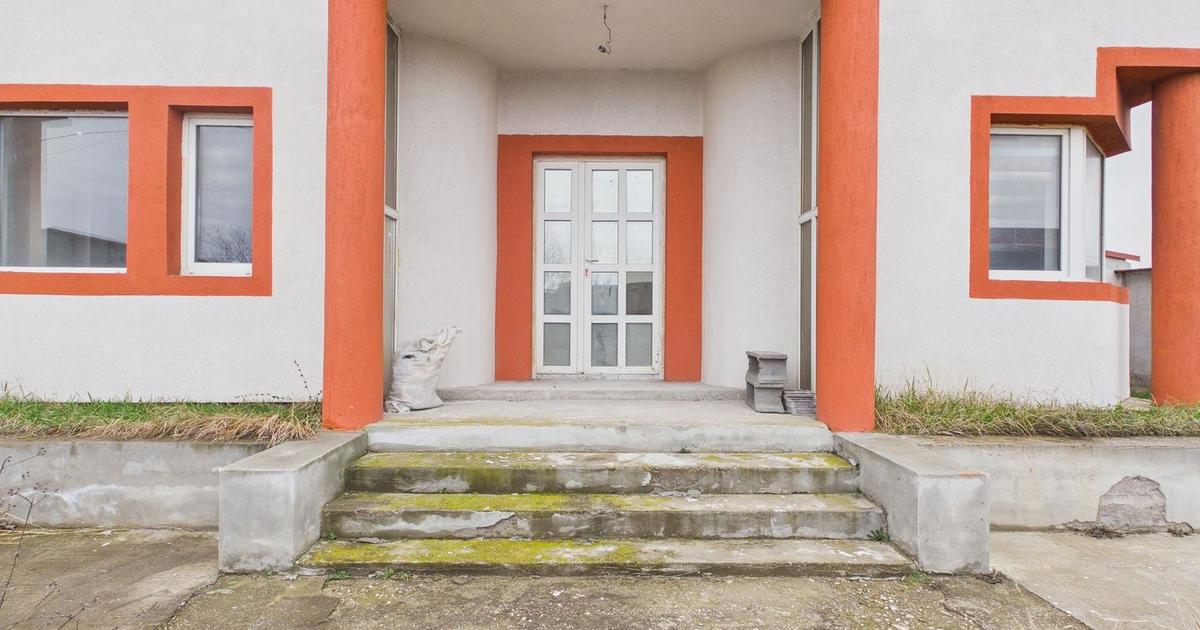 Casă individuală cu 4 camere în zona Episcopia Bihorului, Oradea