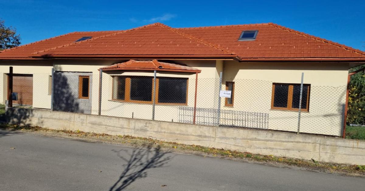 Casă individuală cu 3 camere în zona Est, Oradea