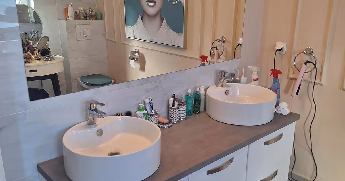 Casă individuală cu 4 camere în zona Exterior Sud, Oradea