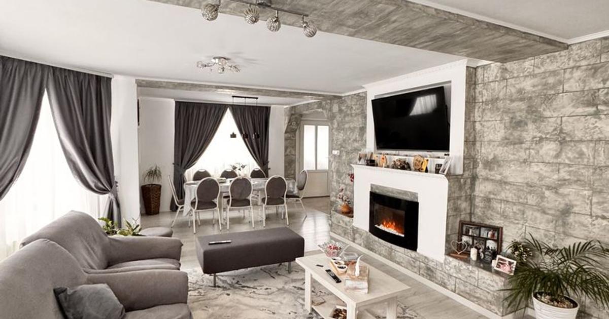 Casă individuală cu 6 camere în zona Periferie, Oradea