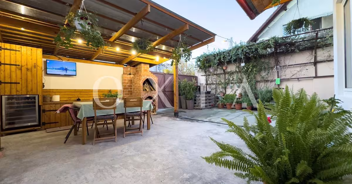 Casă individuală 163 mp cu 7 camere în zona Rogerius, Oradea