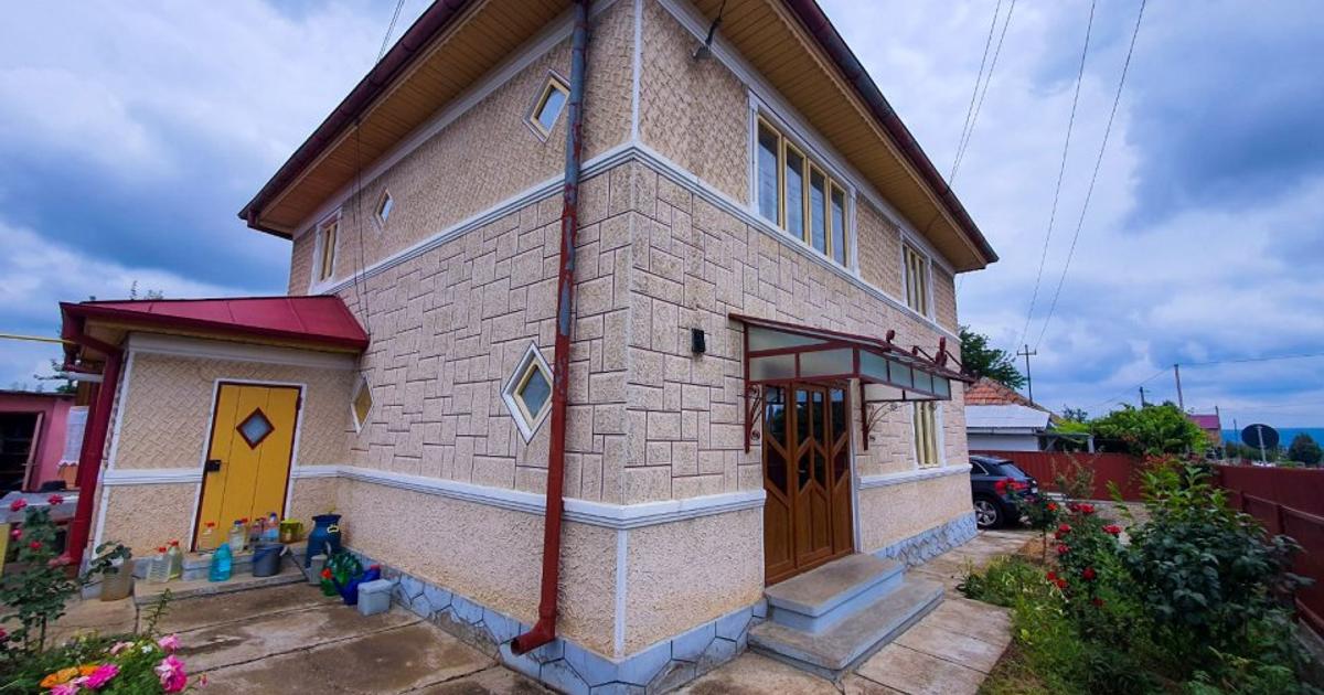 Casă individuală 170 mp cu 4 camere în Orbeni