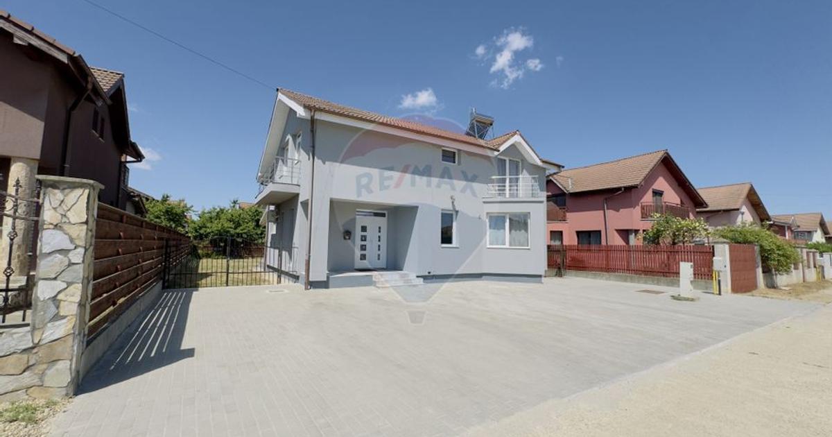 Casă individuală cu 5 camere în Paleu