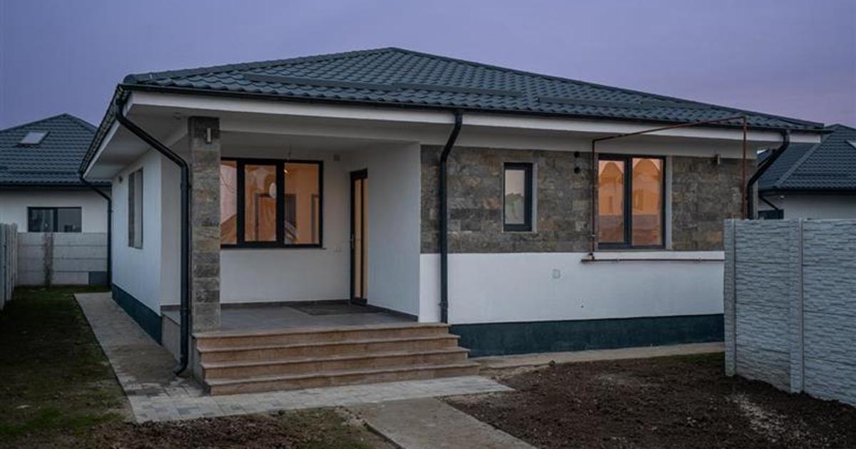 Casă individuală cu 4 camere în zona Central, Pantelimon