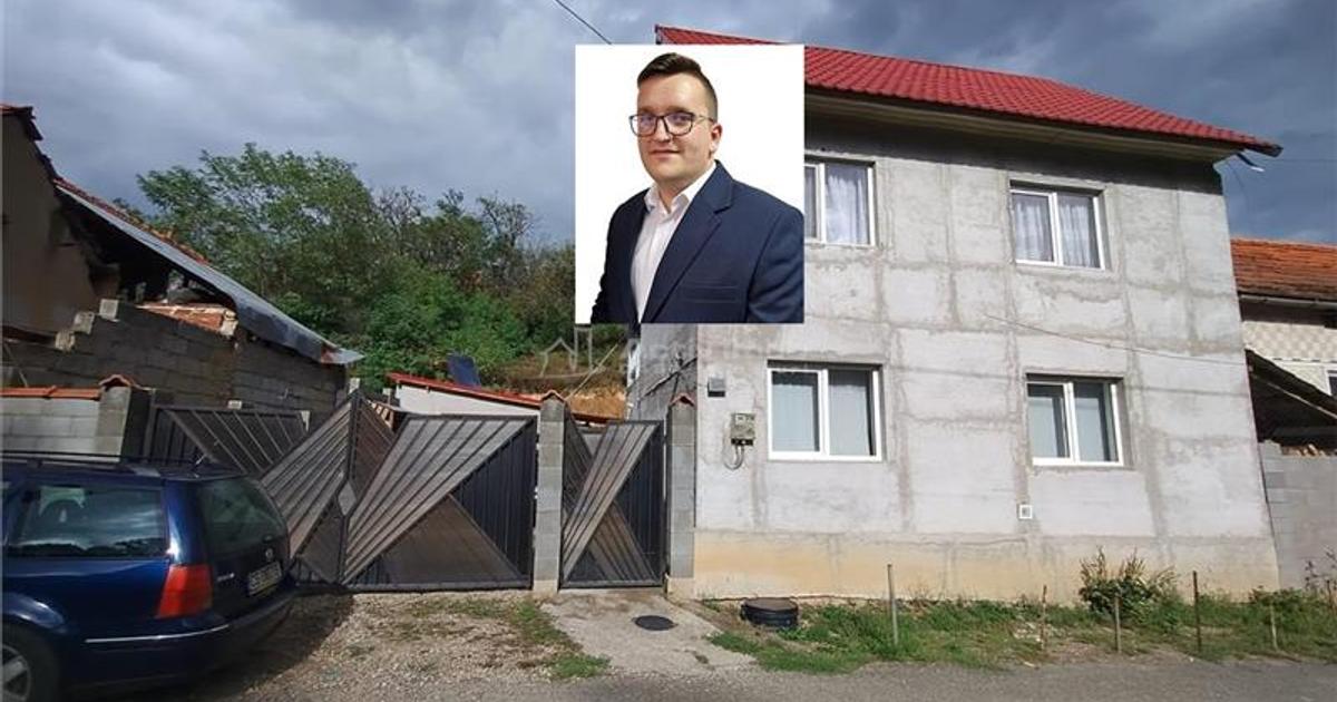 Casă individuală cu 4 camere în Petroșnița