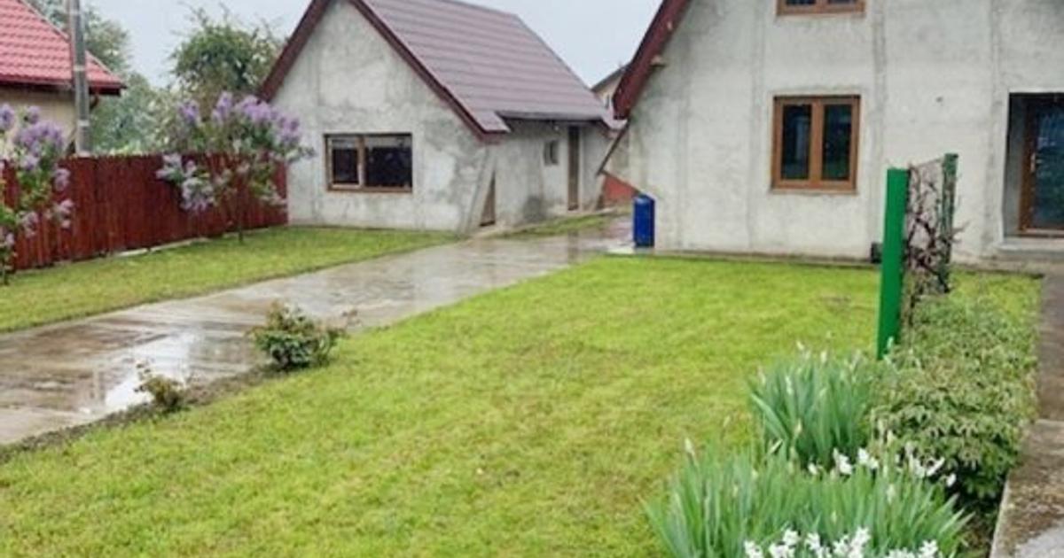 Casă individuală 144 mp cu 7 camere în zona Exterior Est, Piatra-Neamț