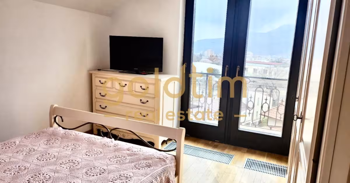 Casă individuală cu 6 camere în zona Ultracentral, Piatra-Neamț