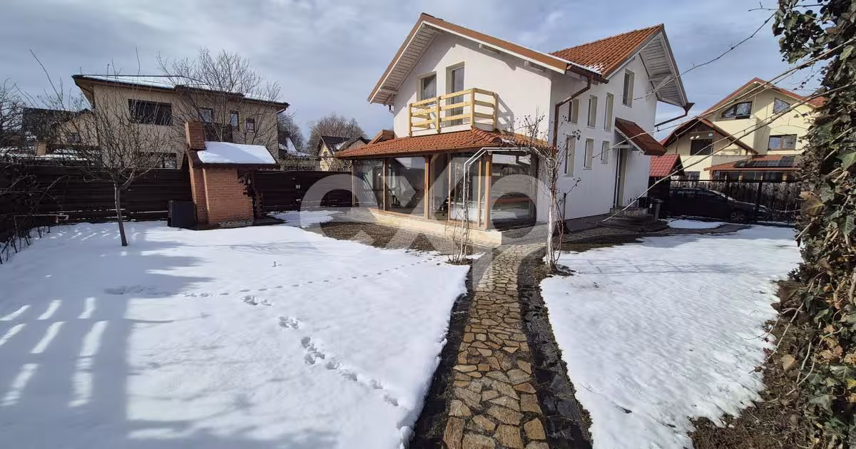 Casă individuală cu 3 camere în zona Big-Bascov, Pitești