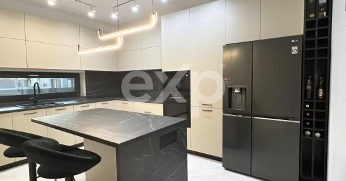 Casă individuală cu 4 camere în zona Calea București, Pitești