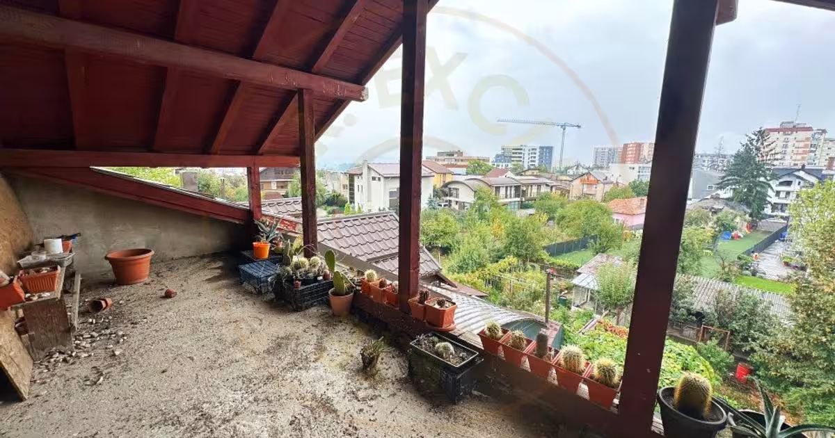 Casă individuală cu 12 camere în zona Exercițiu, Pitești