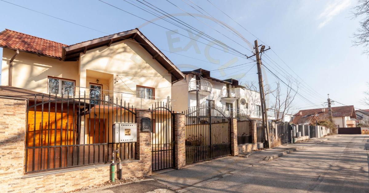 Casă individuală cu 4 camere în zona Trivale, Pitești