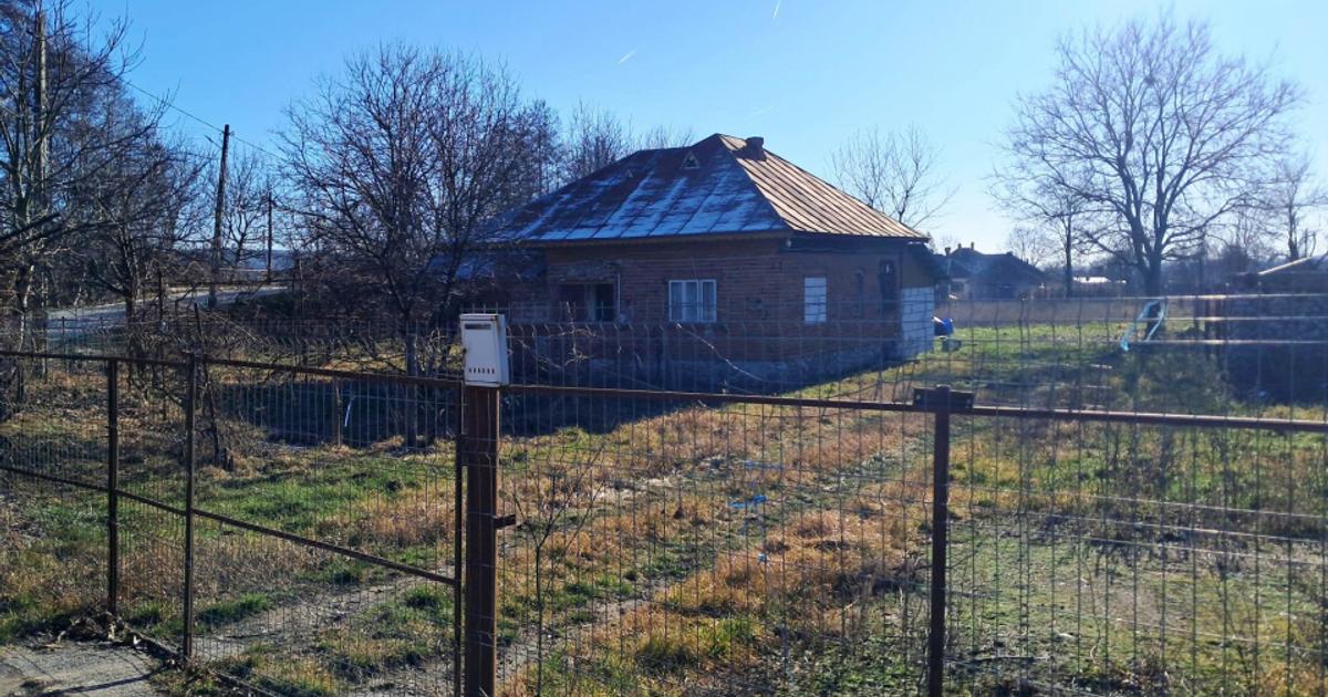 Casă individuală 87 mp cu 3 camere în Polovragi