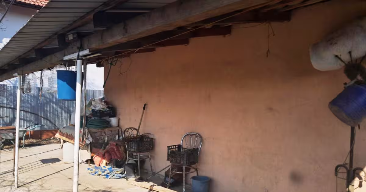 Casă individuală cu 3 camere în Polovragi