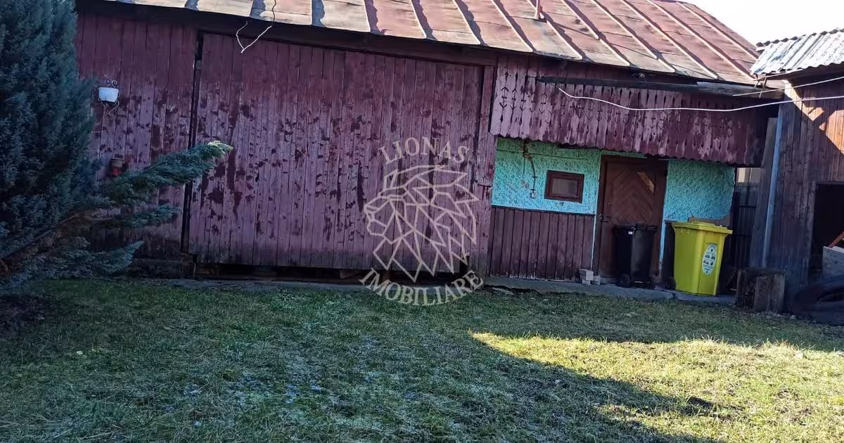 Casă individuală cu 4 camere în Prundu Bârgăului