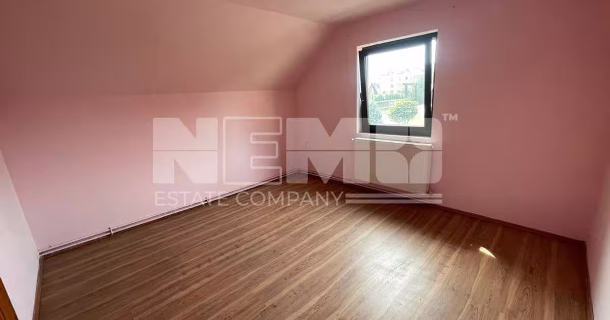 Casă individuală cu 9 camere în zona Central, Rădăuți