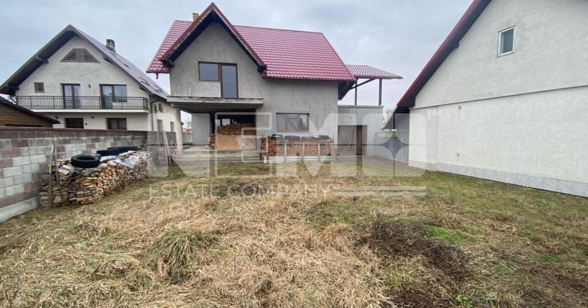 Casă individuală cu 4 camere în zona Nord, Rădăuți