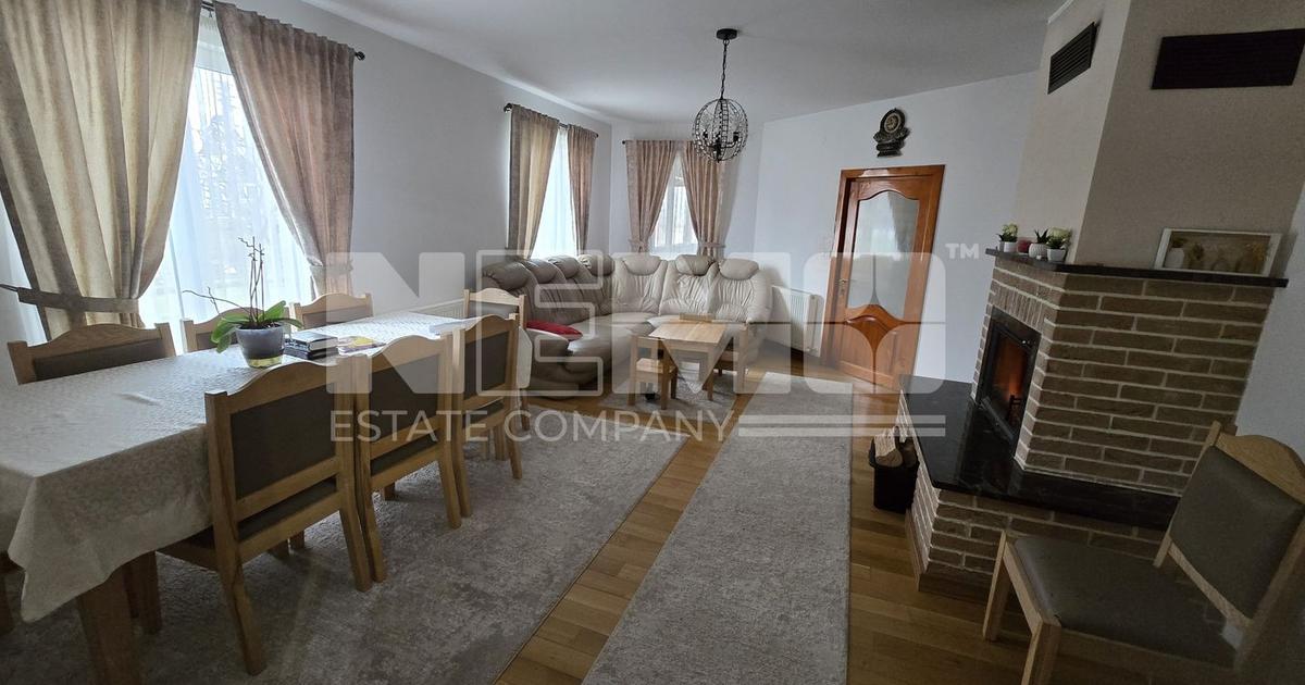 Casă individuală cu 7 camere în zona Nord, Rădăuți