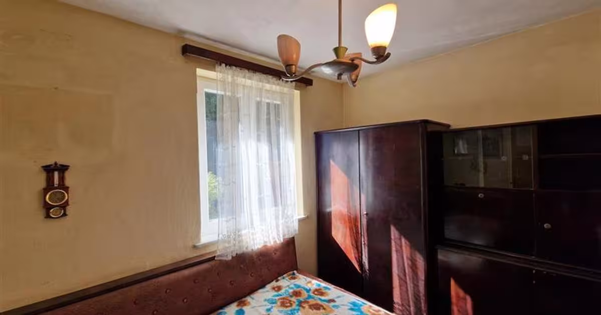 Casă individuală 170 mp cu 5 camere în zona Muncitoresc, Reșița