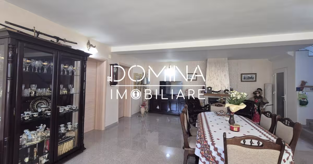 Casă individuală 204 mp cu 6 camere în Runcu