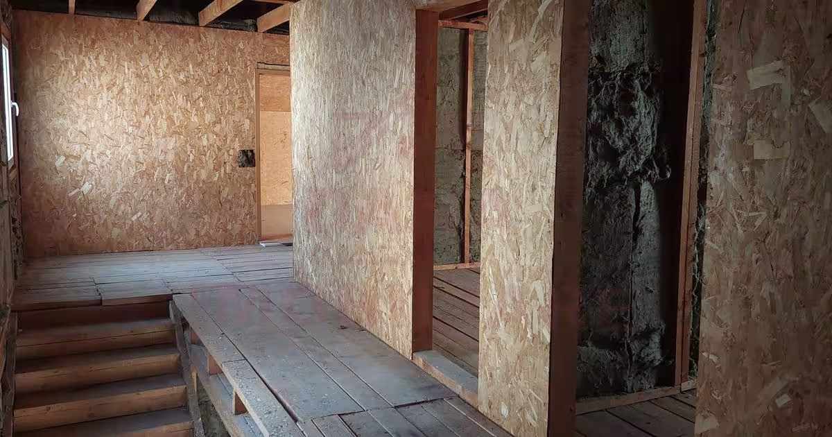 Casă individuală cu 4 camere în Rusca Montană