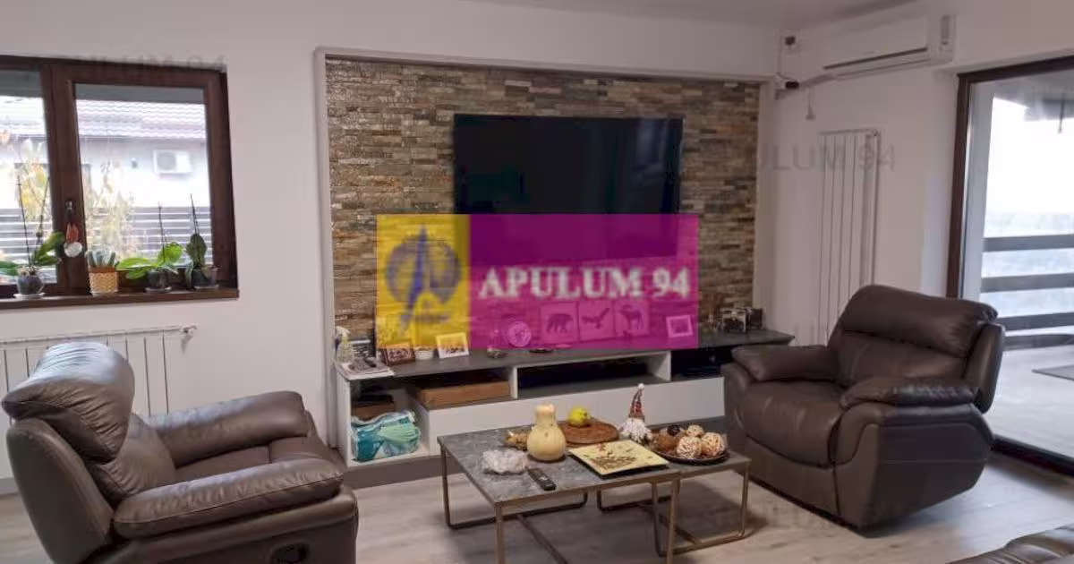 Casă individuală decomandat cu 4 camere în Săbăreni