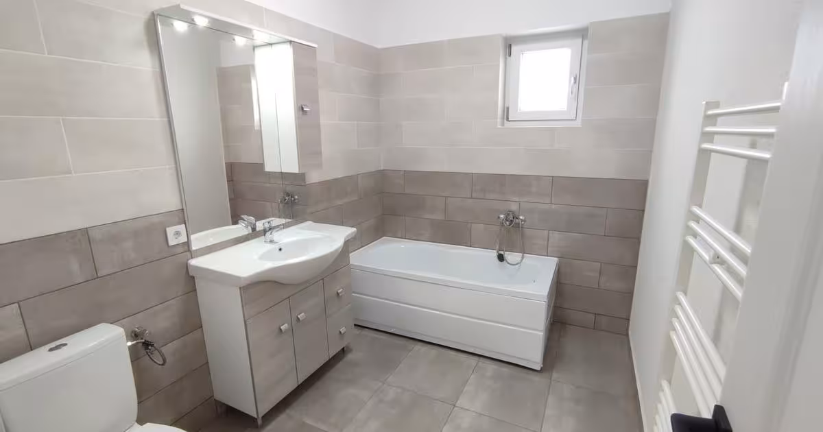 Casă individuală 130 mp cu 4 camere în Samurcași