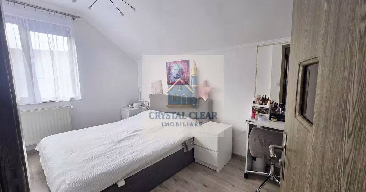 Casă individuală cu 4 camere în Sângeorgiu de Mureș