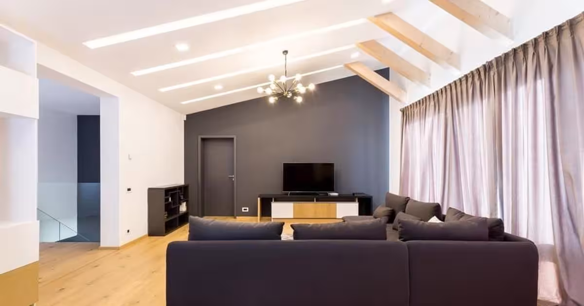 Casă individuală cu 6 camere în Sânpetru