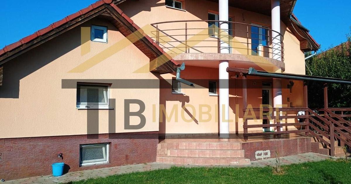 Casă individuală cu 4 camere în Sântana de Mureș