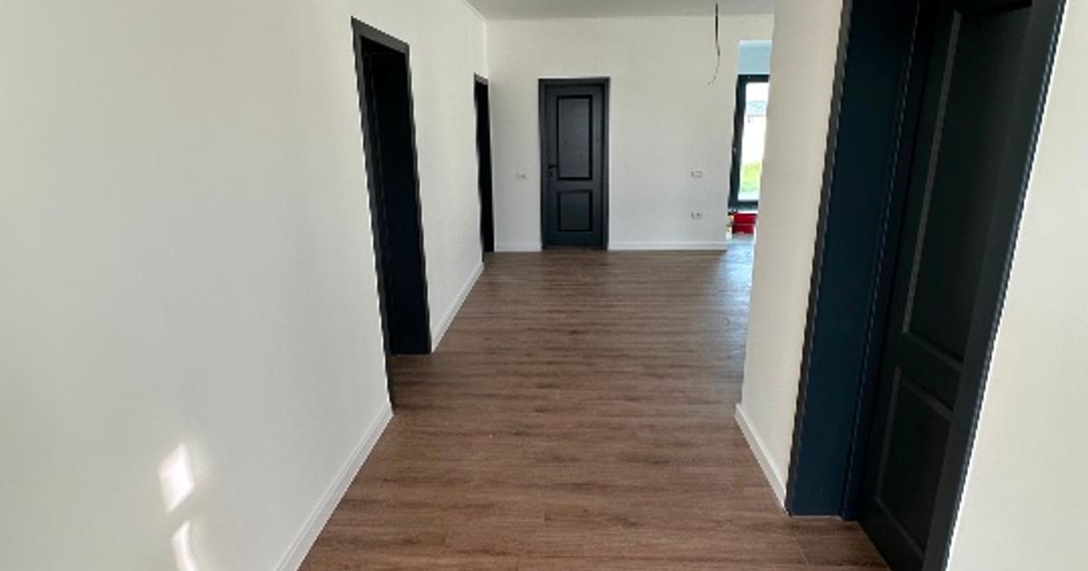 Casă individuală 113 mp cu 4 camere în Sântandrei