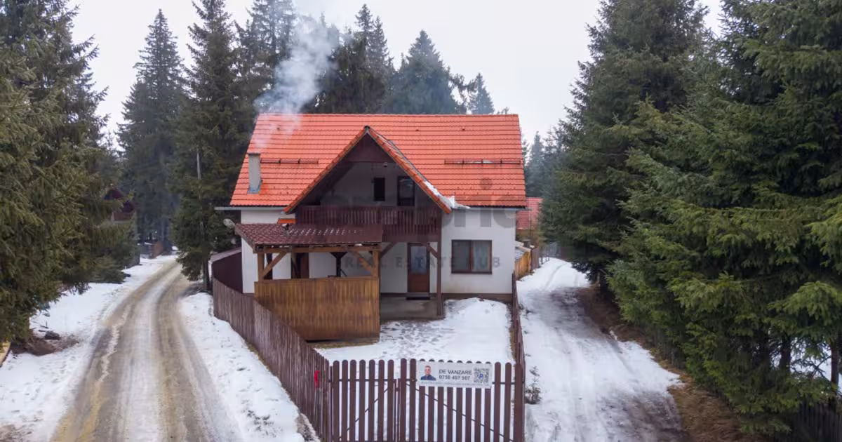 Casă individuală cu 6 camere în Sântimbru-Băi